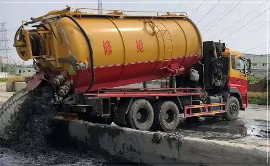 土默特左旗沉淀池清理案例